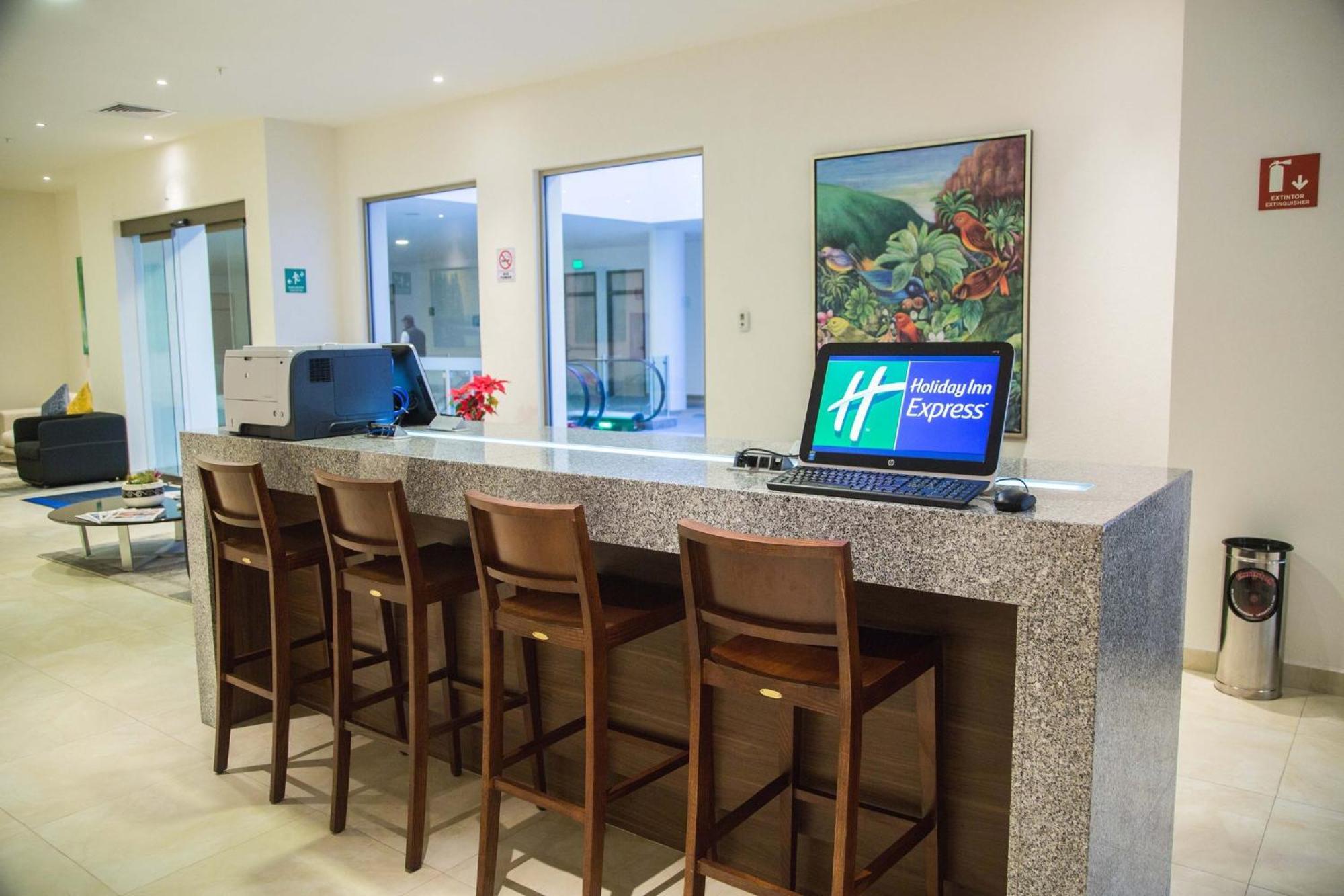 Holiday Inn Express Xalapa By Ihg Exterior foto