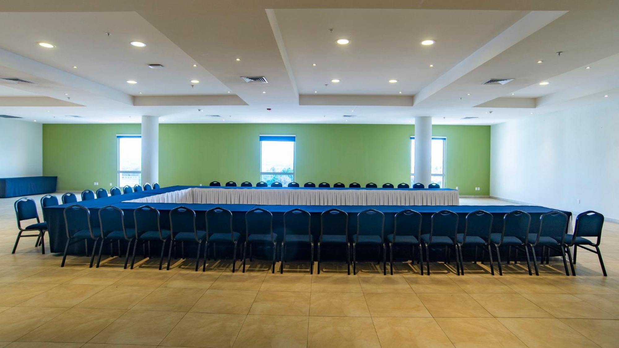 Holiday Inn Express Xalapa By Ihg Exterior foto