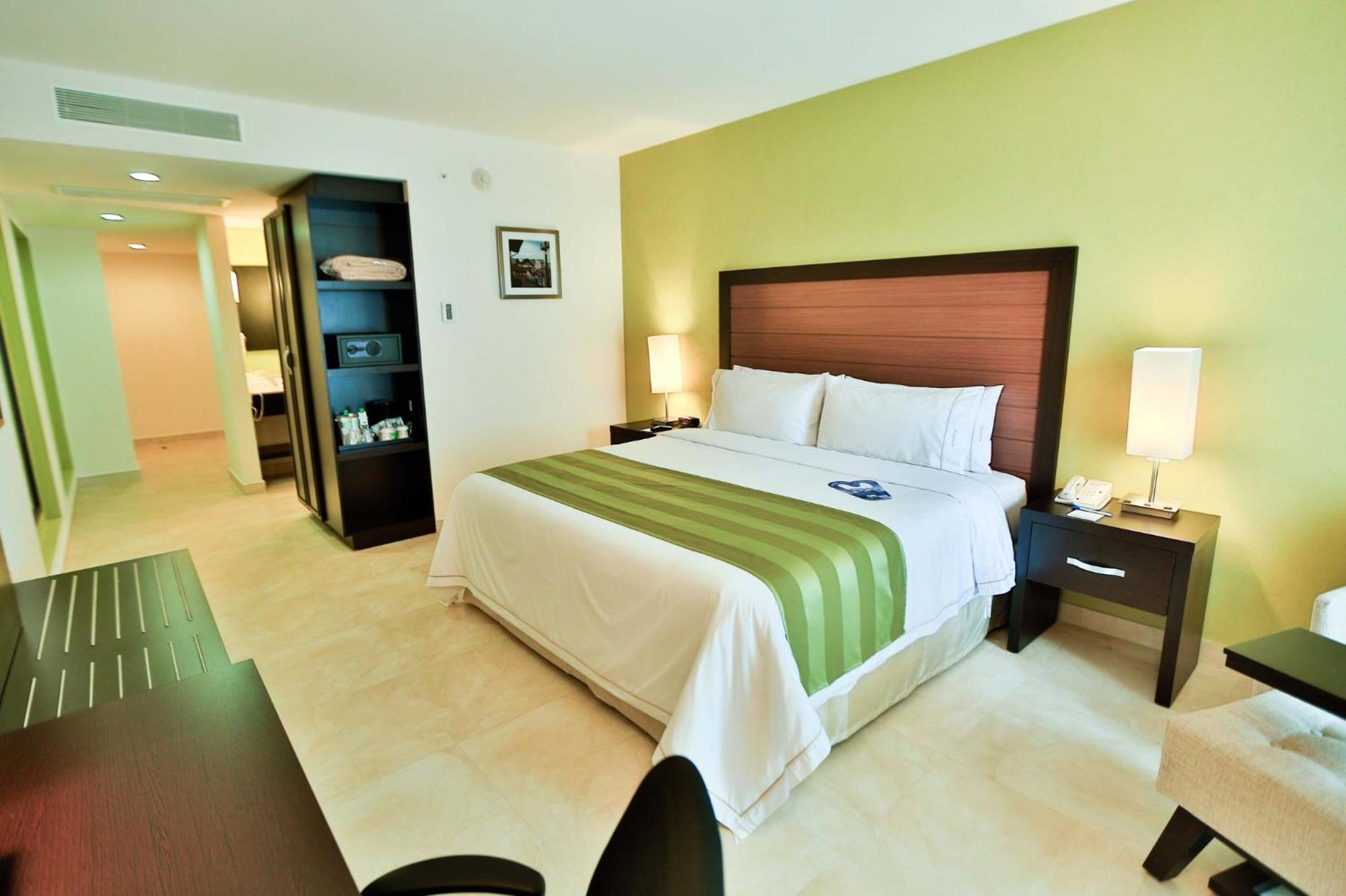 Holiday Inn Express Xalapa By Ihg Exterior foto